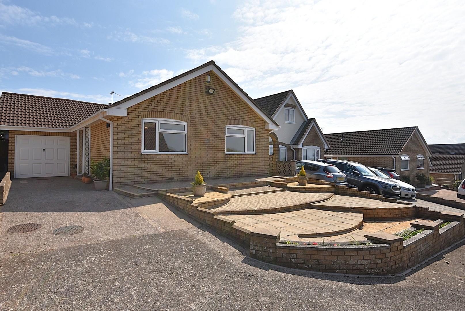 40 Bassett Road, Sully, CF64 5HS